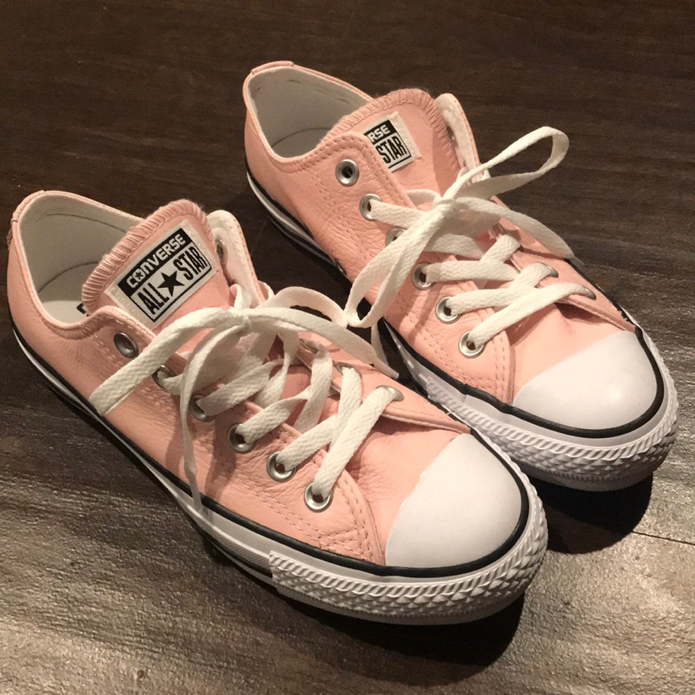Converse Leather Vapor Pink Sneakers